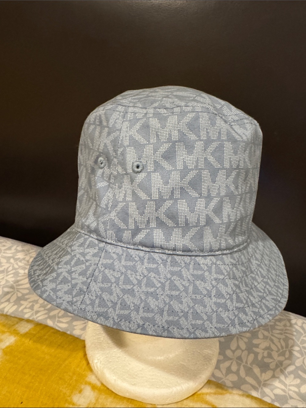 New MICHAEL KORS Light Blue MK Monogram Bucket Hat M/L NWT